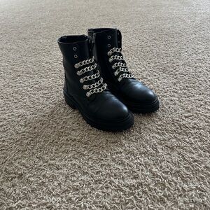Circus by Sam Edelman Black Combat
Boots - Size 6